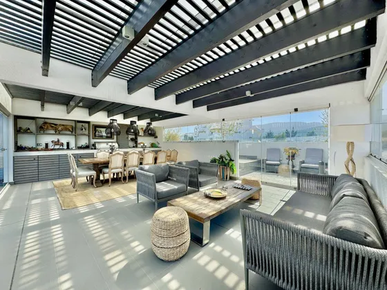 Precioso Duplex Amoblado Con Rooftop - Marbella