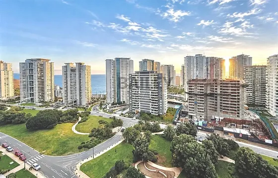 Preciosa Vista Con Gran Terraza 2d/2b/1e/1b 750.000.-