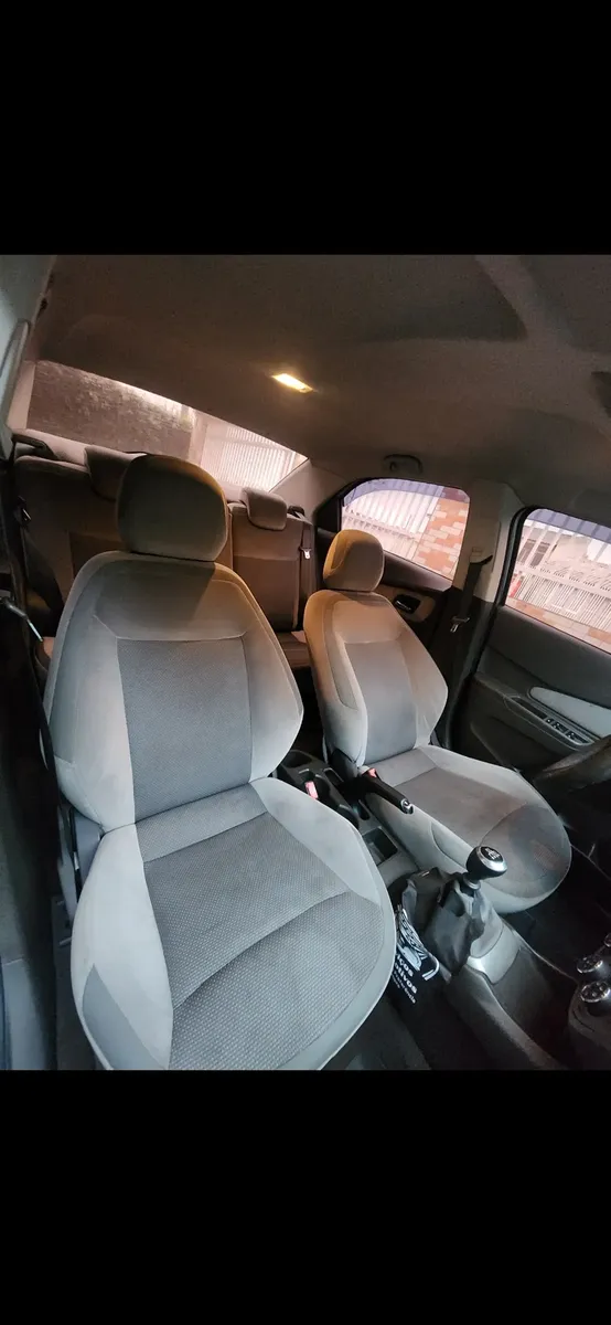Chevrolet Cobalt 2015 1.4 Ltz 4p — foto 6