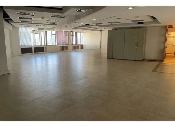 Oficina 310 M2 En Arriendo, Centro De Bogota