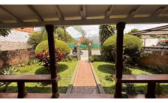 Lote En El Poblado, Loma De Los Parra