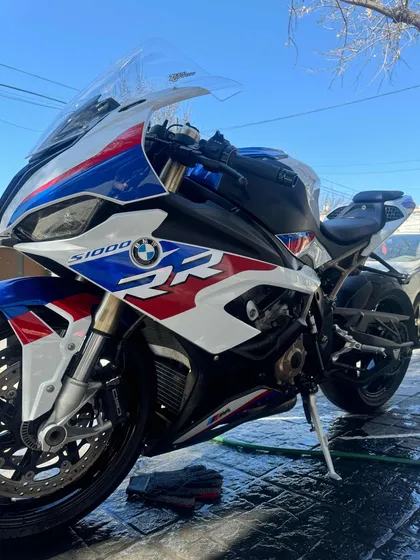 Yamaha R1 1000 ( No R6 No Zx10)