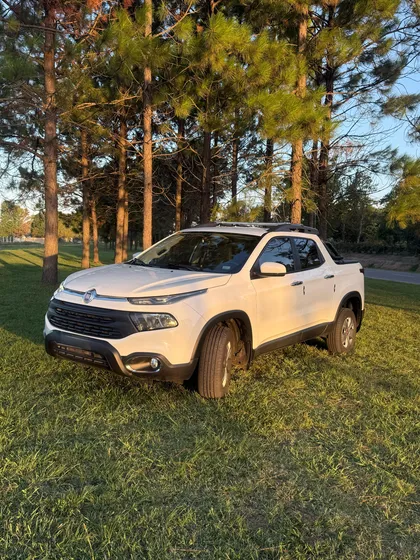 Fiat Toro 1.8 Freedom 4x2 At