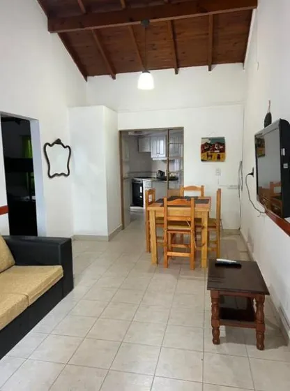 Casa En Venta - 2 Dormitorios 1 Baño - 80mts2 - San Bernardo Del Tuyú
