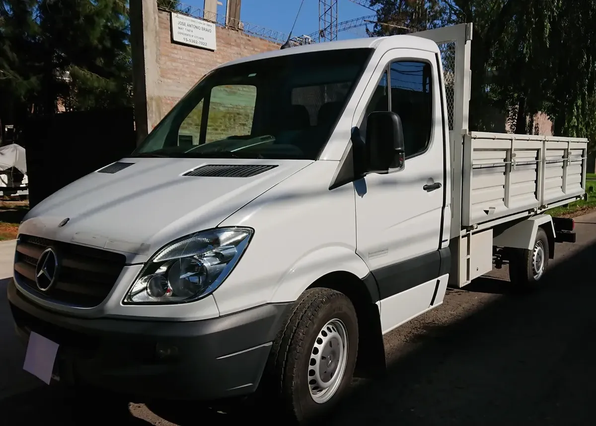 Mercedes-Benz Sprinter 2.1 415 Chassis 3665 150 Hp
