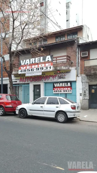 Sánchez De Loria 700  Galpón C/ Vivienda En Lote Propio 8,37 X 61mts. T512m².