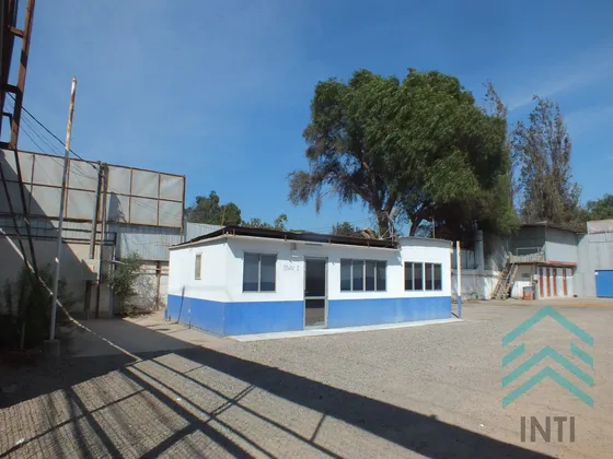 Local Comercial En Av. Principal Para Lubricentro Y Taller