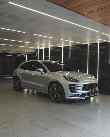 Porsche Macan Turbo