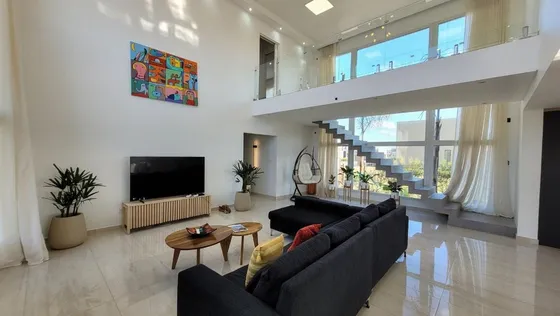 Venta Casa Barrio Carpinchos Nordelta Con Pileta