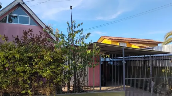 Amplia Casa De 2 Pisos Poblacion Copreval, Quillota