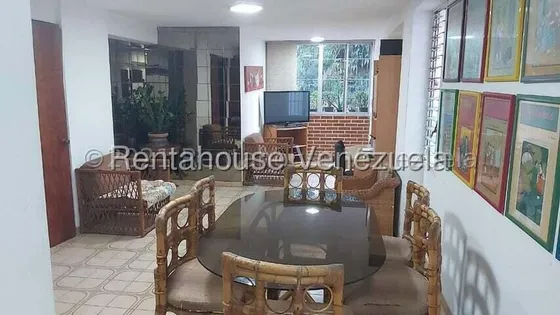 Colinas De La California 25-23718 Apartamento Con Excelente Distribución Calle Cerrada Con Vigilancia 