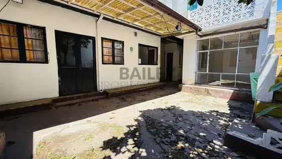 Casa Comercial Ubicación Privilegiada 5 Ambientes