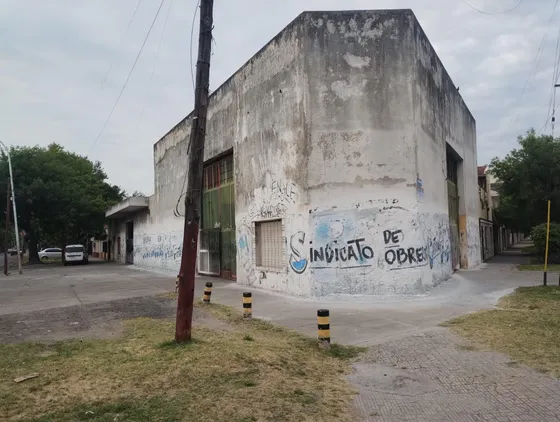 Inmueble Comercial En Alquiler En Lanús Oeste