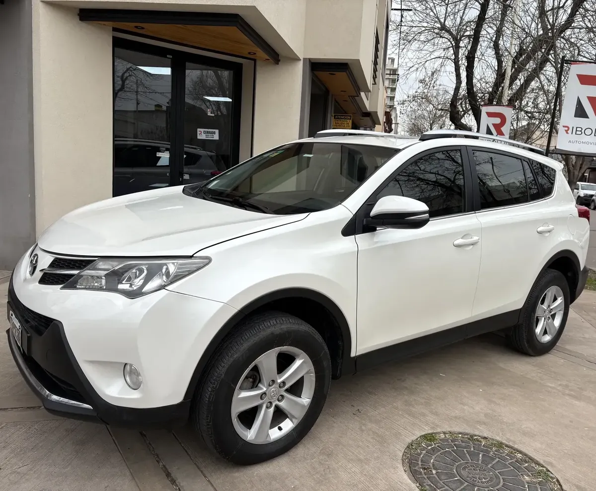 Toyota RAV4 2.5 4x4 6at