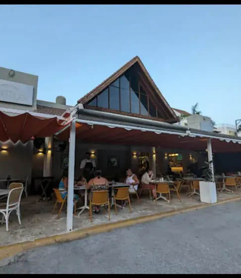 Vendo Restaurantes En Los Corrales Bávaro Dorb