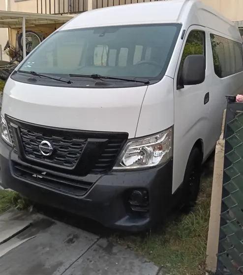 Nissan Nv350 2.5 Panel Ventanas Amplia