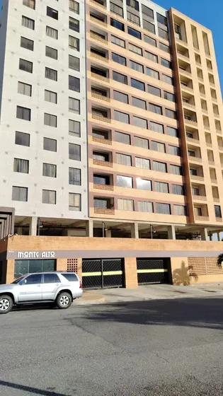 Michelle Vende Apartamento Manongo Monte Alto Valencia Planta Total Ng-l /526