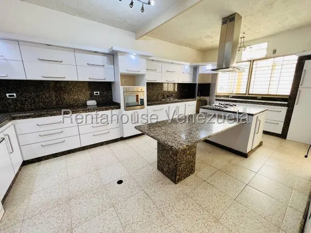 Casa En Venta Cagua Urb Fundacagua 25-24622 Apd