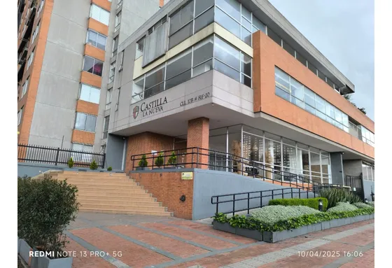 Oportunidad Hermoso Apartamento Kennedy, Colombia (28972597090)