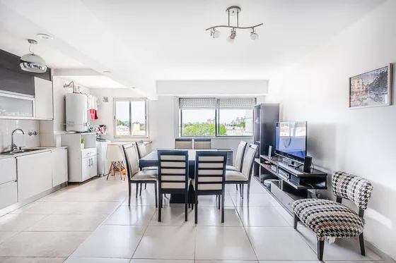 Departamento En Venta - 3 Dormitorios 1 Baño - Cochera - 78mts2 - Mar Del Plata