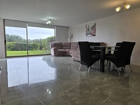 Depto En Venta De 4 Dorm Con 3 Baños. En Mantagua