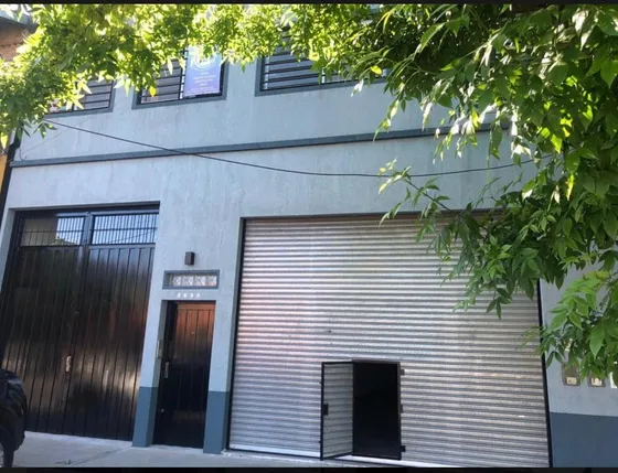 Excelente Galpon Con Local Y Oficinas