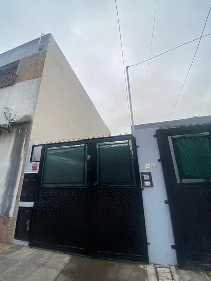 Ph Sarandi Tres Ambientes En Venta Cochera
