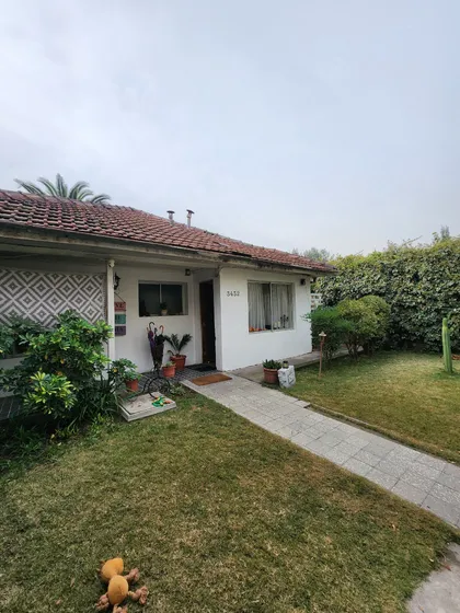 Casa Con Gran Terreno Lomas De Macul, 3d 1b 3e, 2 Construcci