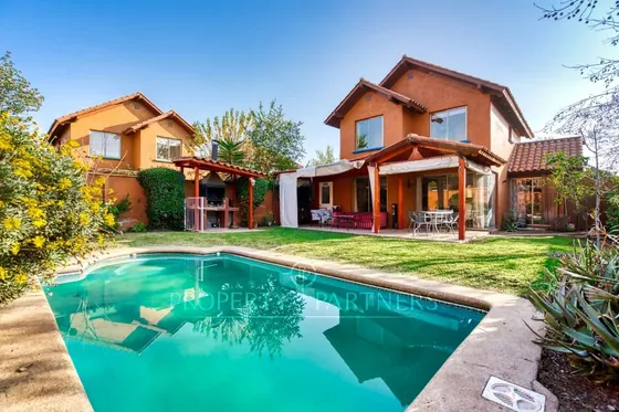 Venta De Hermosa Y Acogedora Casa En Condominio, P...