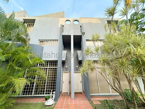 Raul Gutiérrez Vende, Casa En El Pedregal Barquisimeto Este Lara Mls #25-18070
