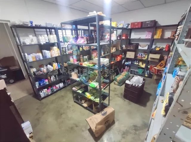  *al/ Local En Venta Nueva Segovia Barquisimeto  Lara/venezuela/ Arnaldo López/#  23-9167 /  400 M² 