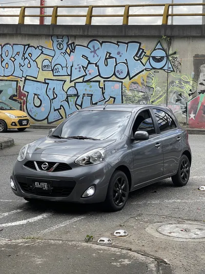 Nissan March 1.6 Advance