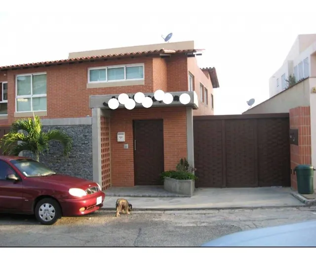 Alquilo Casa  100m2 Alto Prado 5980