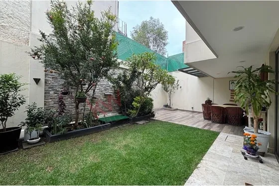 Casa En Condominio Horizontal Con Jardín Y Terraza En San Diego Churubusco, Coyoacán