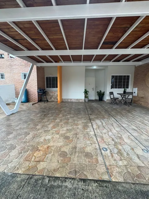 Casa Urb. Villas Del Campo - San Diego, Carabobo. Luisa Mezones Vende.
