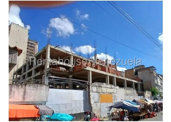 Edificación En Venta, Quinta Crespo