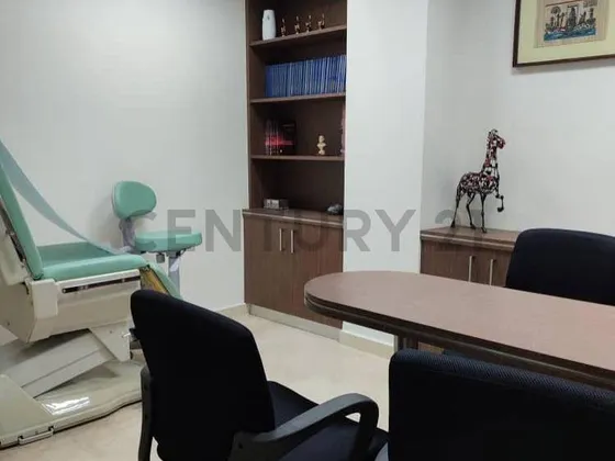 En Venta Excelente Consultorio Amoblado Y Equipado