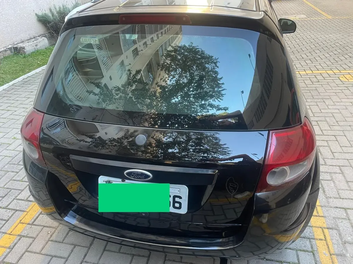 Ford Ka 2011 1.0 Flex 3p — foto 3