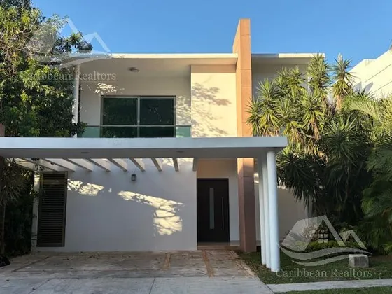Casa En Venta En Cumbres Cancun