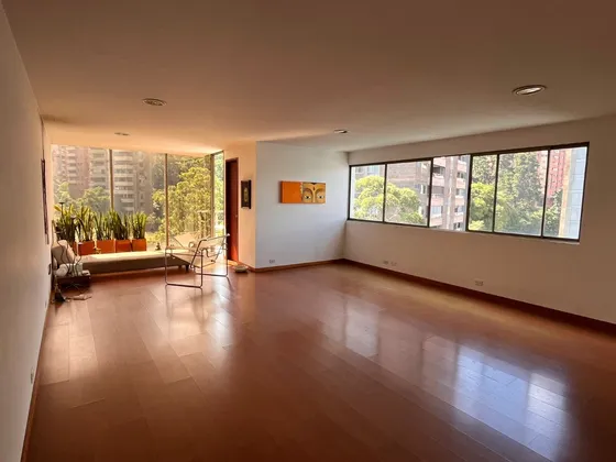 Oficina En Venta, El Poblado, Medellín 