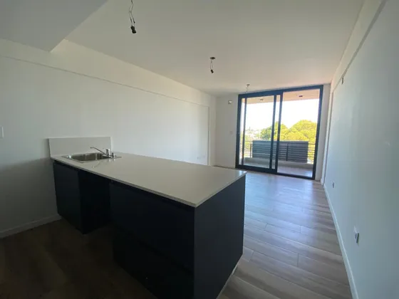 Excelente Departamento De Dos Ambientes Edificio Prats - El Palomar