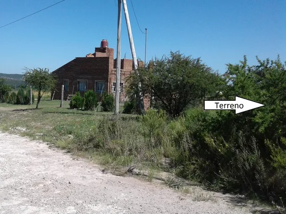 Vend Terr(sierras-río)san Esteban, Córdoba-a 2km Los Cocos-a 8km Dique. Escriturado.