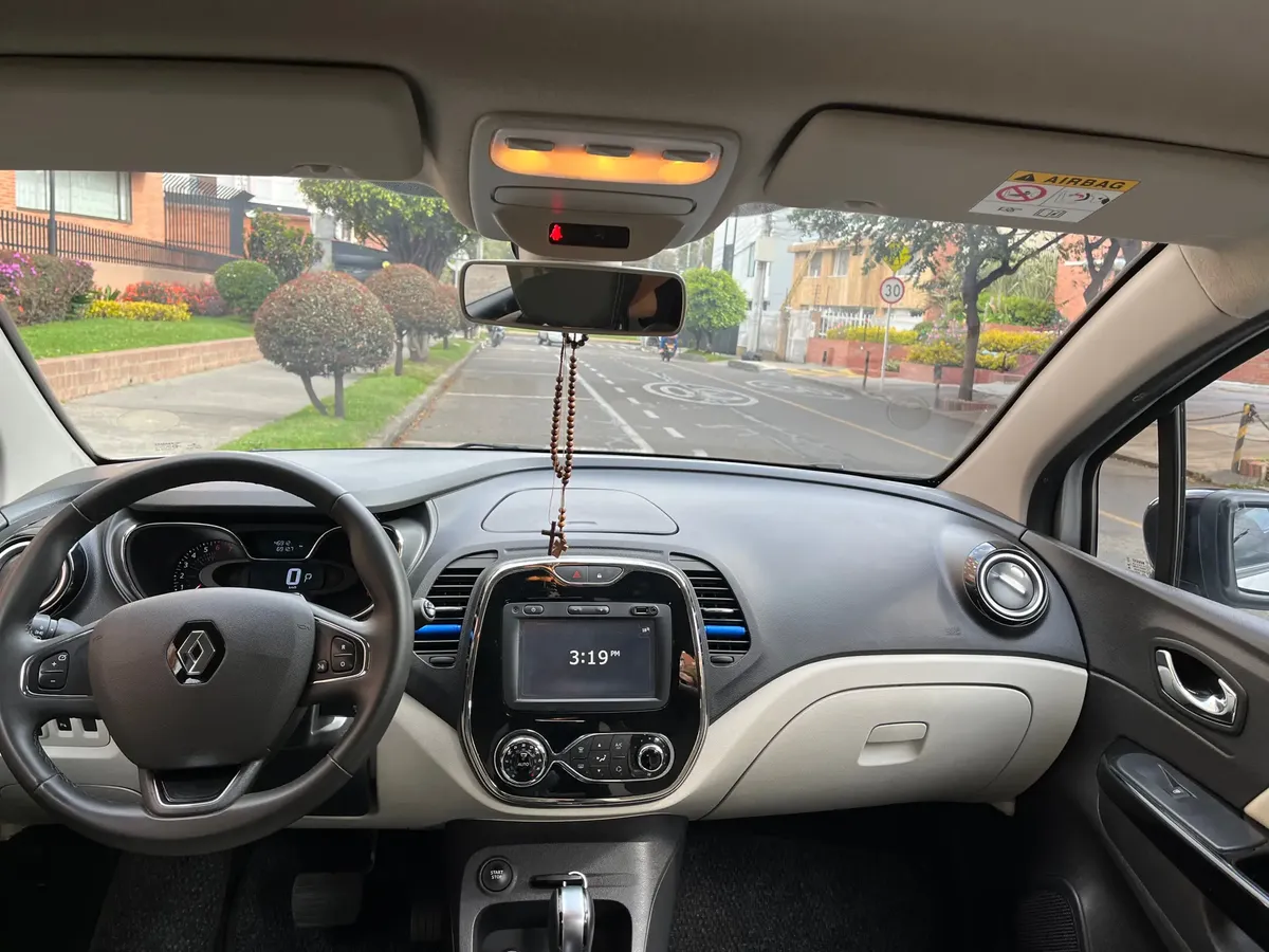 Renault Captur 2.0 Intens Automática640119138469141211