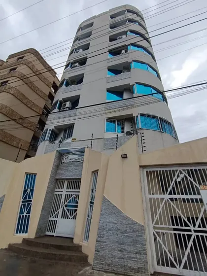 En Venta Amplio Y Bello Apartamento Amoblado Urbanización El Bosque Edificio Salhos Maracay Edo Aragua