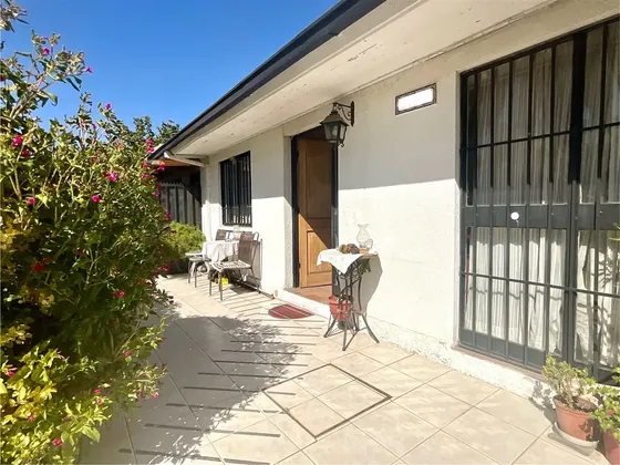 Casa En Venta De 5 Dorm. Pasaje Cerrado, Remodelar, La Reina