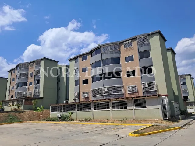 Apartamento En Venta La Sabana, El Marques, Guatire, Miranda