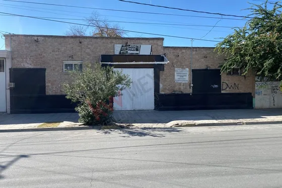 Local Comercial Con Bodega En Renta En G. Palacio, ¡ideal!