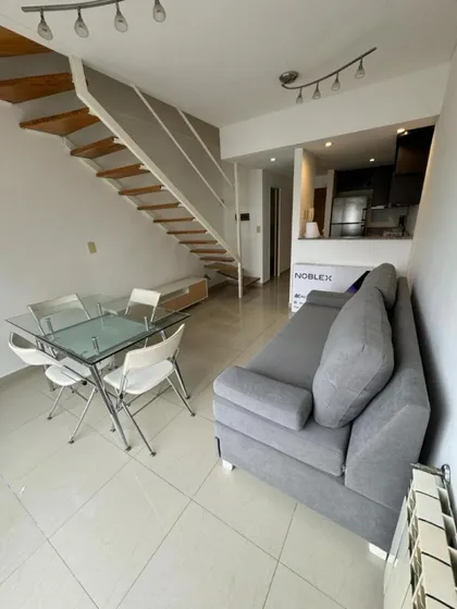 Departamento En Venta - 1 Dormitorio 2 Baños - 50mts2 - Lomas De Zamora