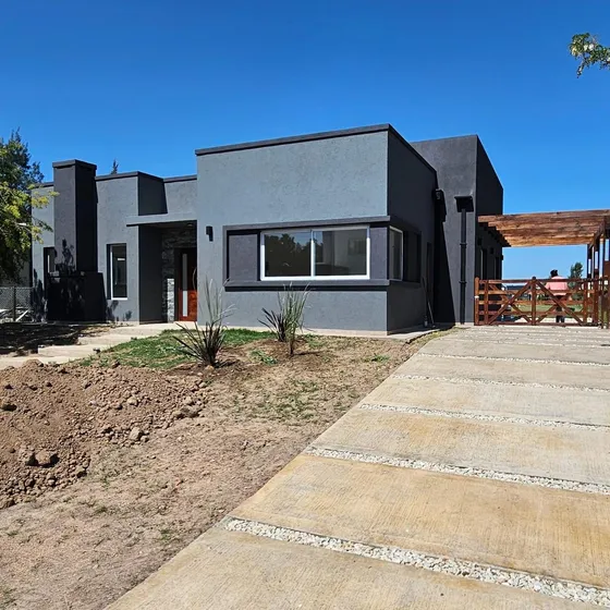 Casa En Venta En Barrio Santo Domingo, San Vicente 