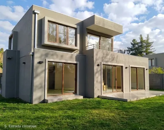 Casa Nueva En Nogales, Moderna Y Segura